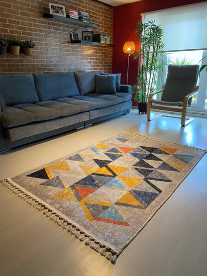 SARI İLE GELEN ŞIKLIK