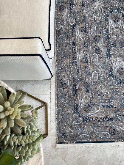 ZAMANSIZ MOTİFLERLE ŞIKLIK