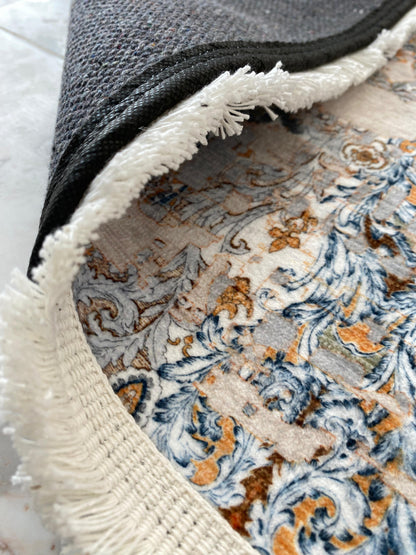 ESKİTME DESENLİ DEKORATİF HALI