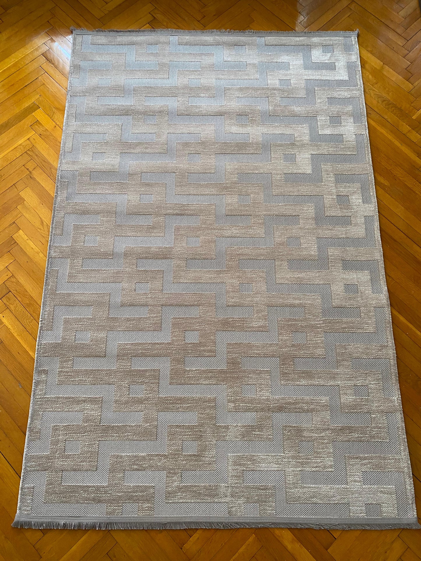 VİZON DEKORATİF HALI