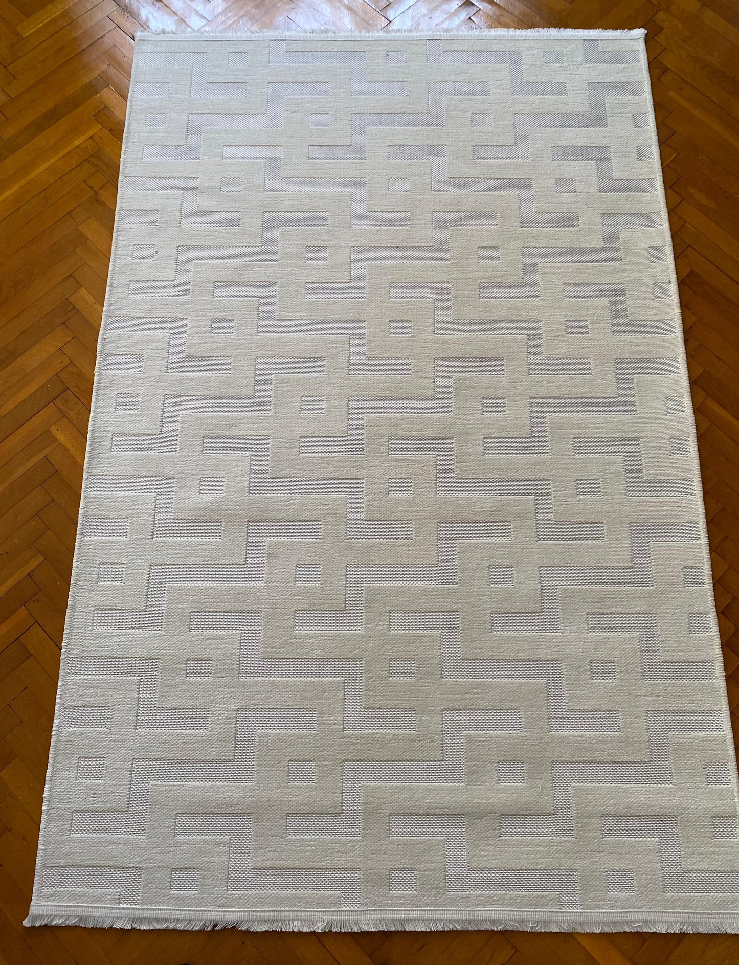 KREM RENGİ ŞIK HALI