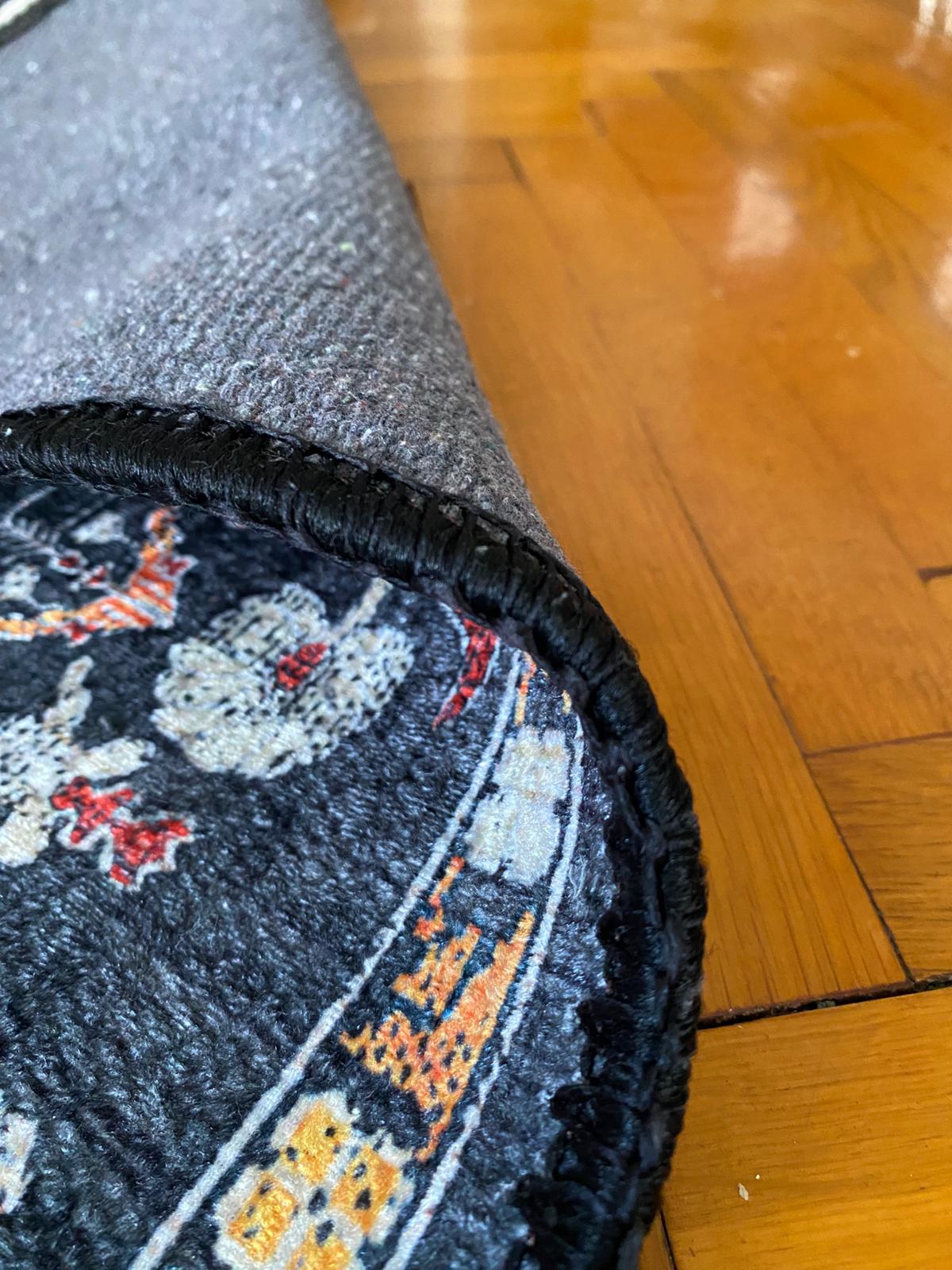 SİYAH DEKORATİF HALI