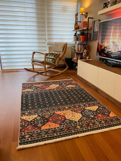 ETNİK DESENLİ ŞIK HALI