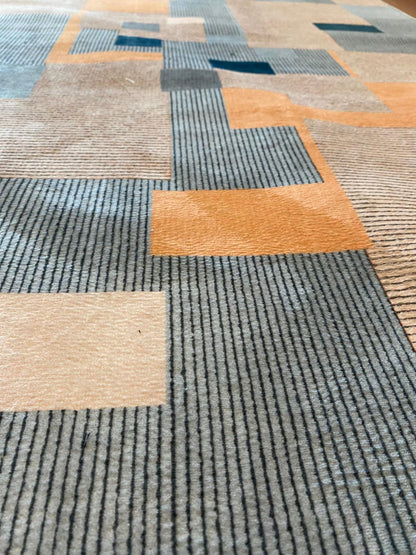 KARE DESENLİ ŞIKLIK