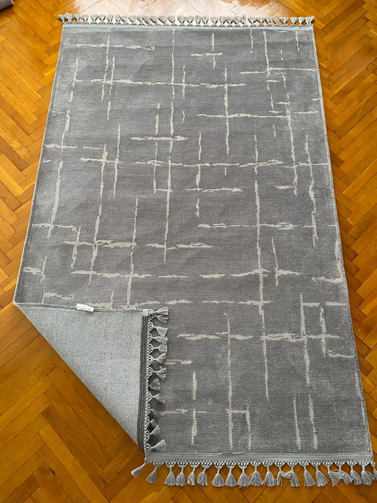 SADE AÇIK GRİ DEKORASYON