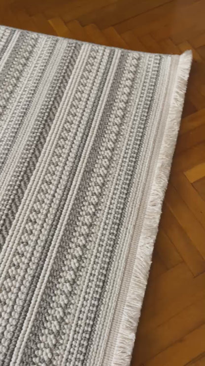 BEYAZ-GRİ BUKLE HALI