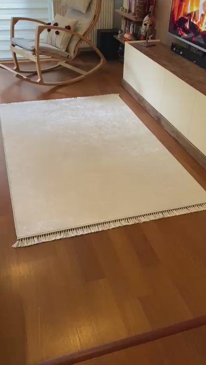 AÇIK KREM DEKORATİF HALI